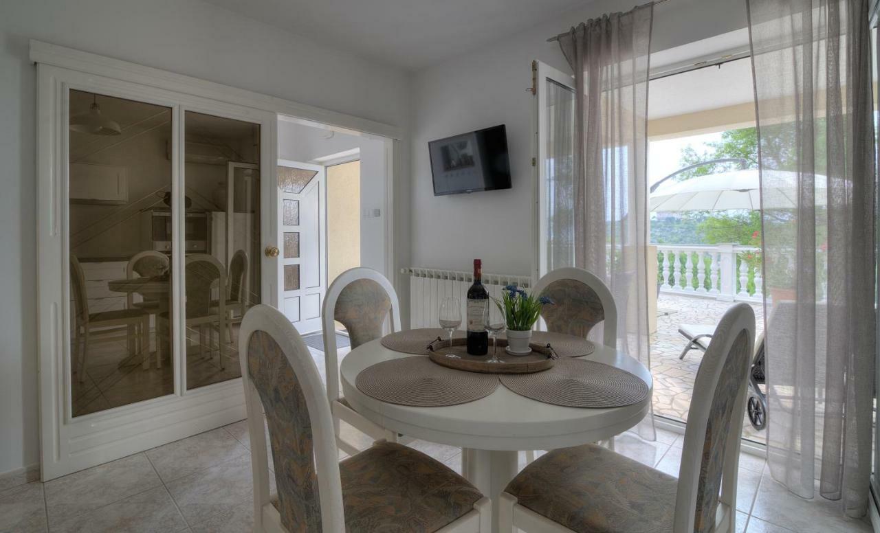Apartment Barbara Senj  Ngoại thất bức ảnh
