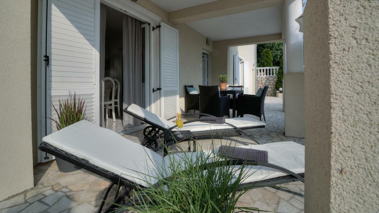 Apartment Barbara Senj  Ngoại thất bức ảnh