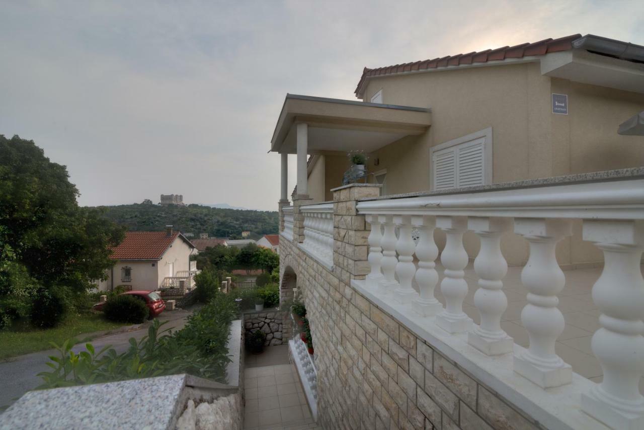 Apartment Barbara Senj  Ngoại thất bức ảnh