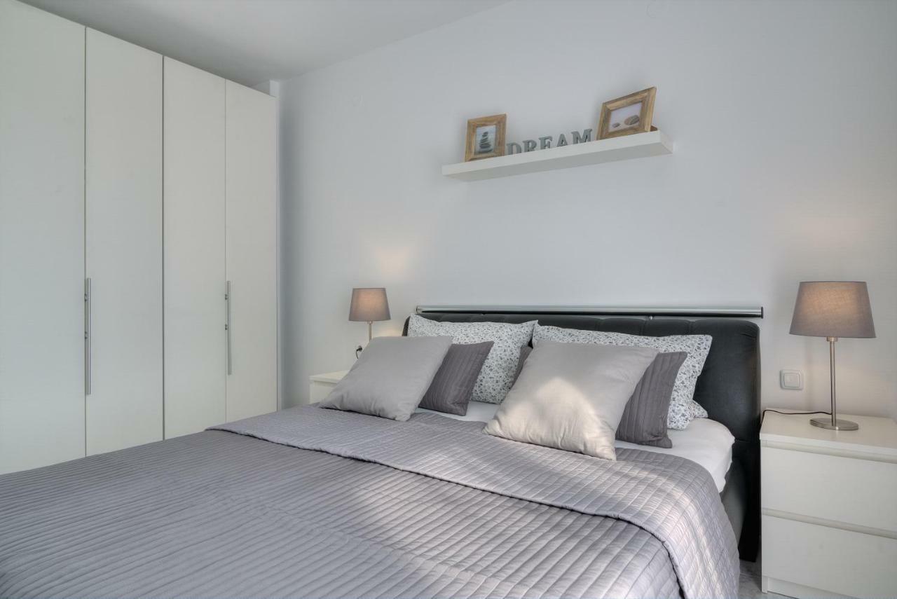 Apartment Barbara Senj  Ngoại thất bức ảnh