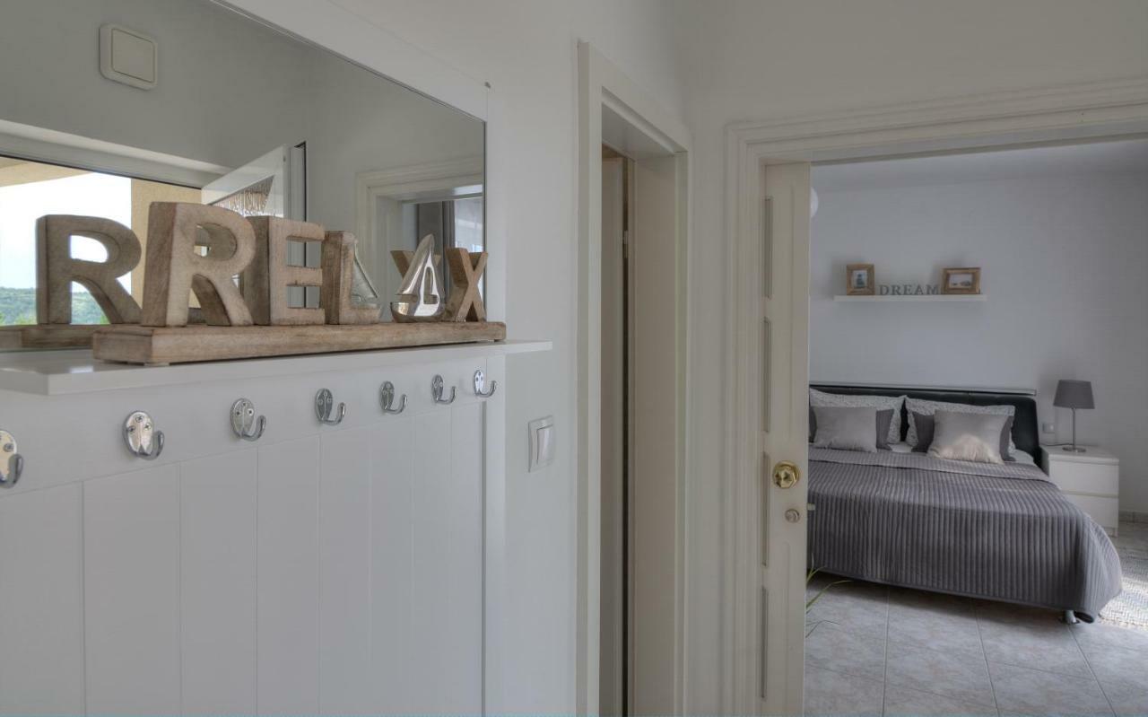 Apartment Barbara Senj  Ngoại thất bức ảnh