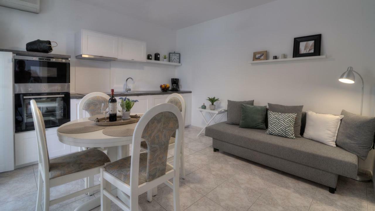 Apartment Barbara Senj  Ngoại thất bức ảnh