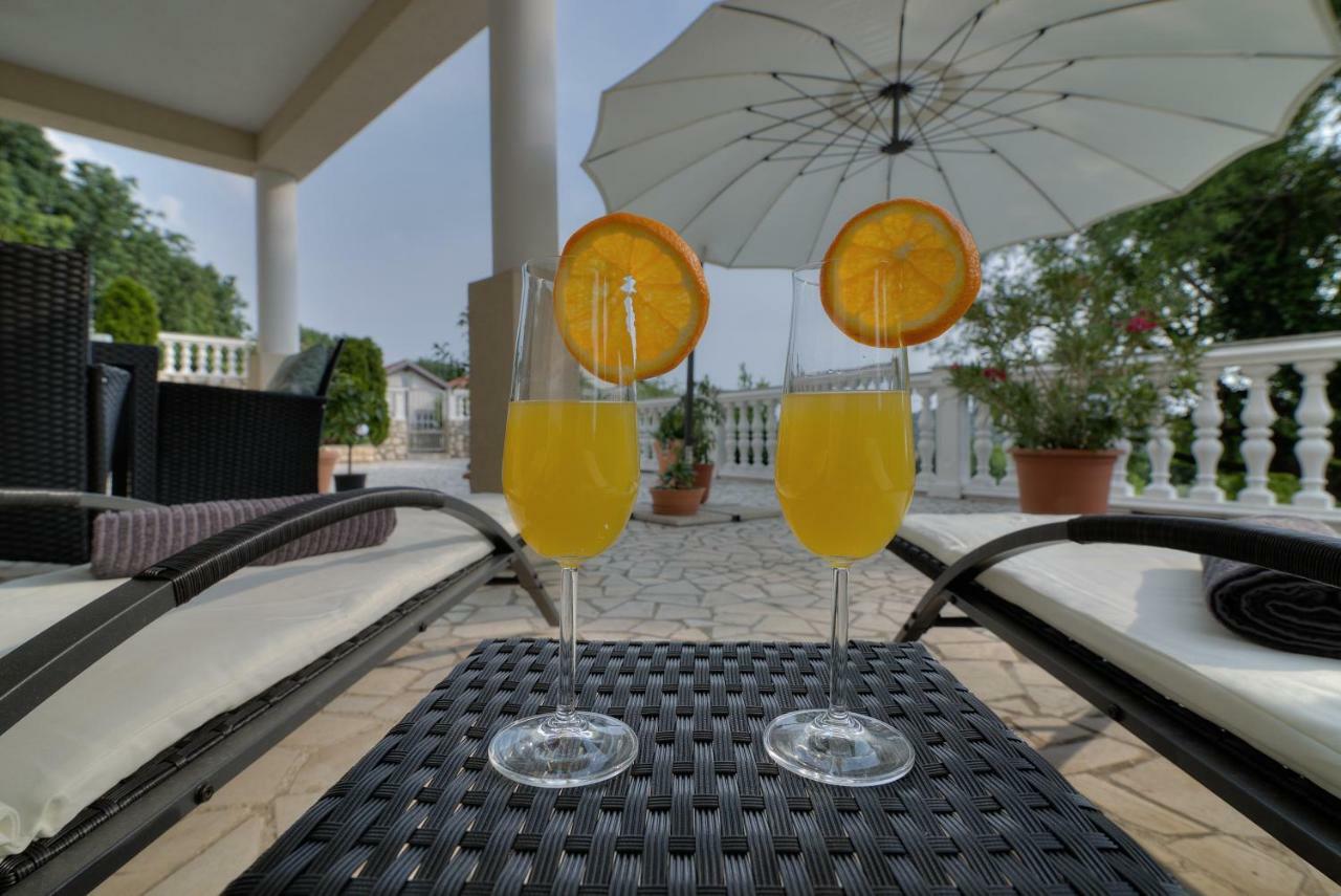 Apartment Barbara Senj  Ngoại thất bức ảnh
