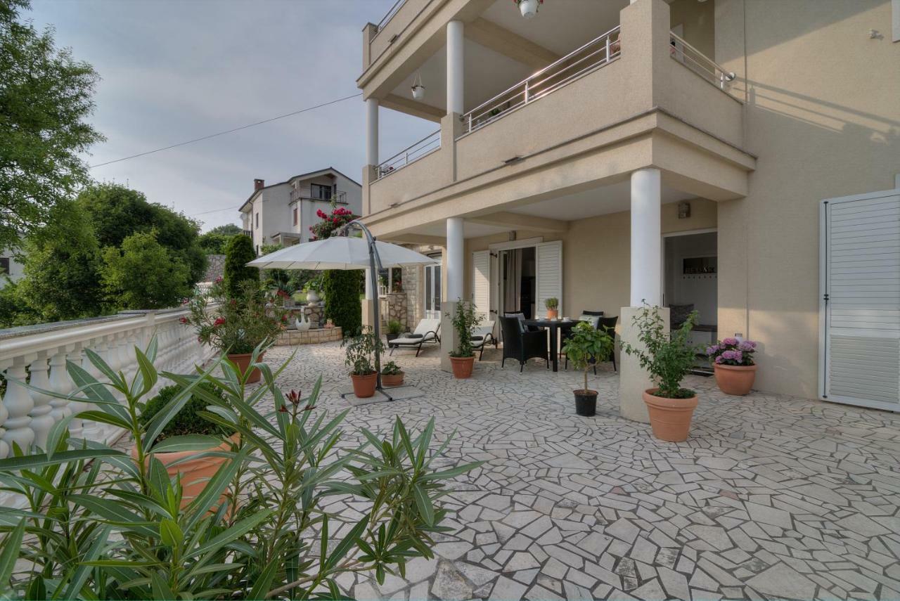 Apartment Barbara Senj  Ngoại thất bức ảnh